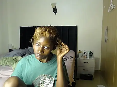 thicky anncy online show from 06-15-26, 11:07