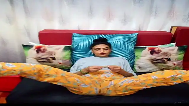 Indian Blaze00 online show from 02-15-26, 07:27