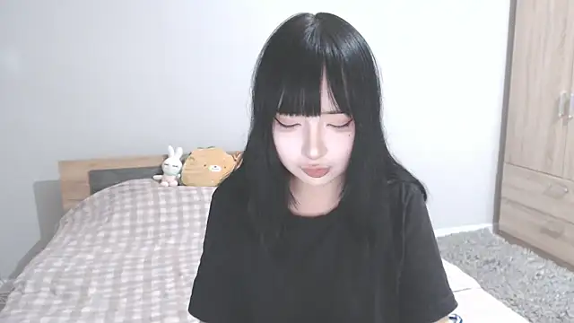 your angela online show from 02-07-26, 01:04