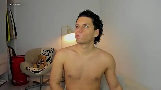 Curlblue online show from 10-28-25, 06:50