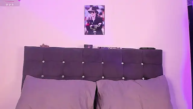Snapshot of Maggie_1 chatting on 07-04-26, 11:00 Maggie 1 online show from 07-04-26, 11:00