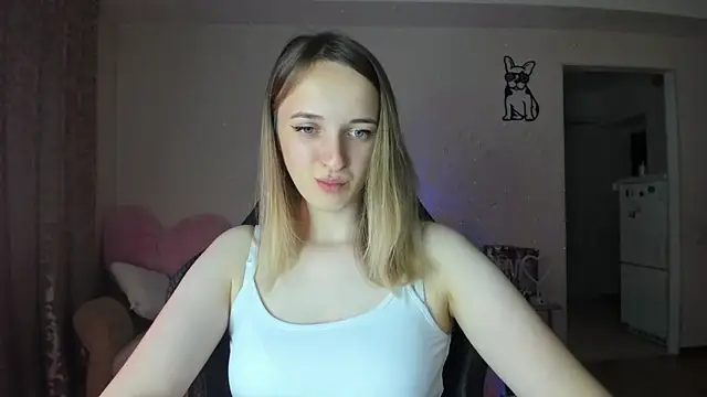 Snapshot of RouseReed chatting on 06-12-26, 05:17 RouseReed online show from 06-12-26, 05:17