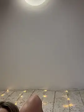 LadyLolyPop  online show from 01-08-25, 09:42