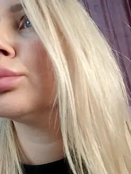 Snapshot of LadyLolyPop_ chatting on 05-02-26, 01:54 LadyLolyPop online show from 05-02-26, 01:54