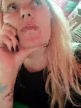 Snapshot of LadyLolyPop_ chatting on 05-09-26, 02:06 LadyLolyPop online show from 05-09-26, 02:06