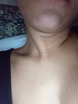 Snapshot of By_Aninha chatting on 02-18-26, 09:05 By Aninha online show from 02-18-26, 09:05