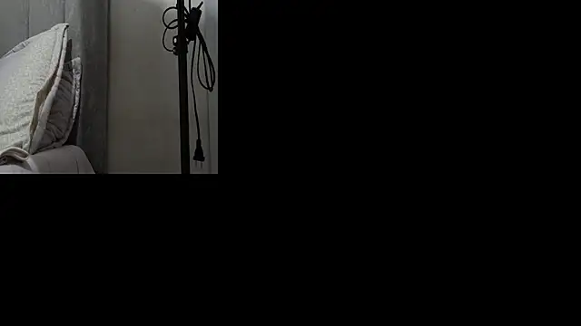 charlotte01   online show from 04-17-26, 12:13