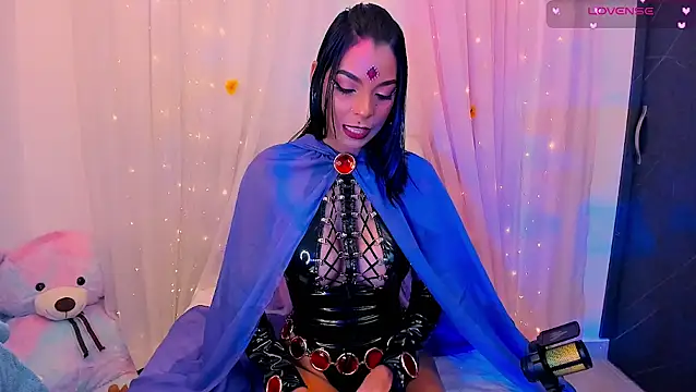 Snapshot of Hannahs_Napit chatting on 02-11-25, 10:07 Hannahs Napit online show from 02-11-25, 10:07