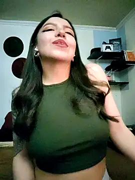 Paudelatorre online show from 03-18-25, 01:32