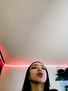 Paudelatorre online show from 03-24-26, 02:27