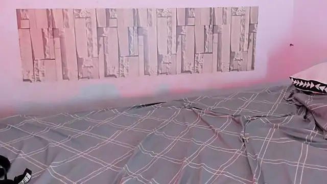 Emily Coper18 online show from 03-01-25, 11:26