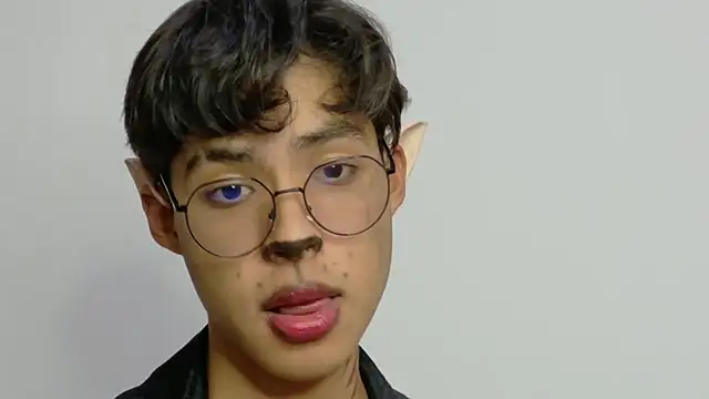 Snapshot of Jacotnk chatting on 01-25-25, 05:40 Jacotnk online show from 01-25-25, 05:40