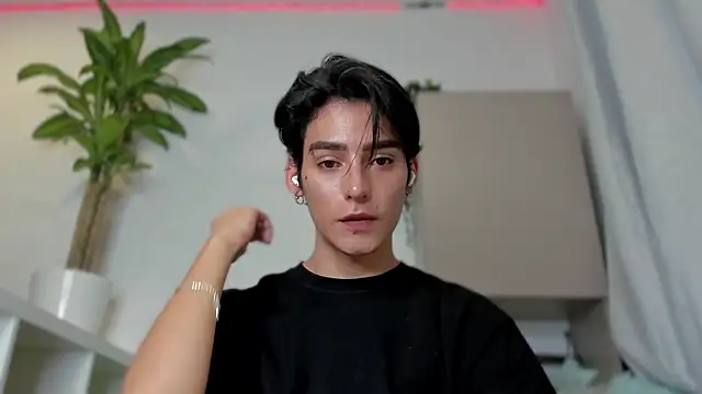 sebas rose online show from 01-12-25, 01:11