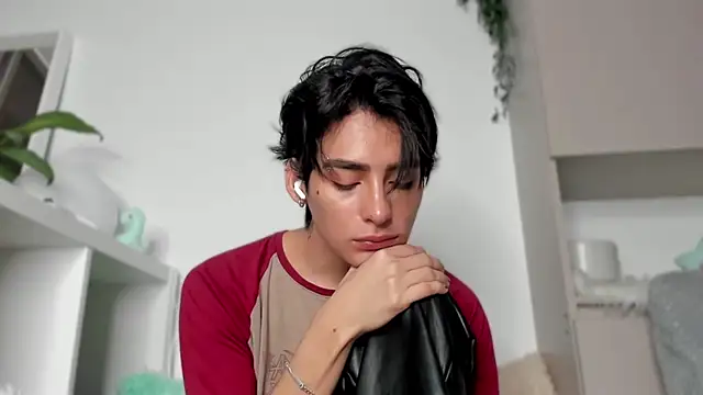 sebas rose online show from 02-13-25, 04:54