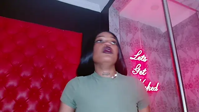 Snapshot of CrystalBrooke3x chatting on 02-02-26, 08:18 CrystalBrooke3x online show from 02-02-26, 08:18