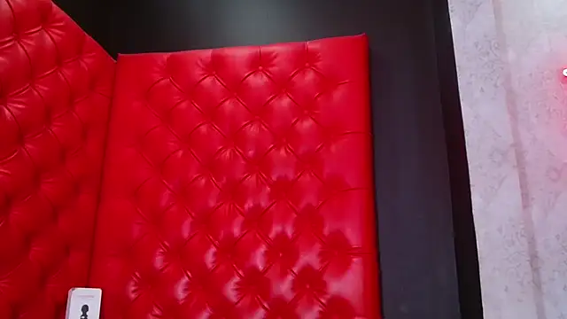 Snapshot of CrystalBrooke3x chatting on 02-10-26, 09:19 CrystalBrooke3x online show from 02-10-26, 09:19