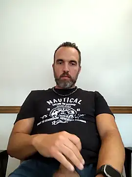 leon3875 online show from 02-09-26, 03:49