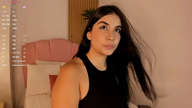 Snapshot of Mara_Betancurt chatting on 07-07-26, 03:31 Mara Betancurt online show from 07-07-26, 03:31