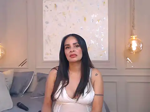 Snapshot of Alishak chatting on 10-14-25, 09:48 Alishak online show from 10-14-25, 09:48