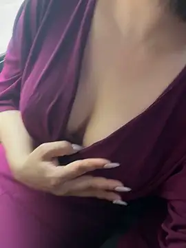 May-Squirt online show from 04-12-26, 05:56