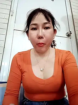 Snapshot of Ana_love2000 chatting on 03-12-25, 09:55 Ana love2000 online show from 03-12-25, 09:55