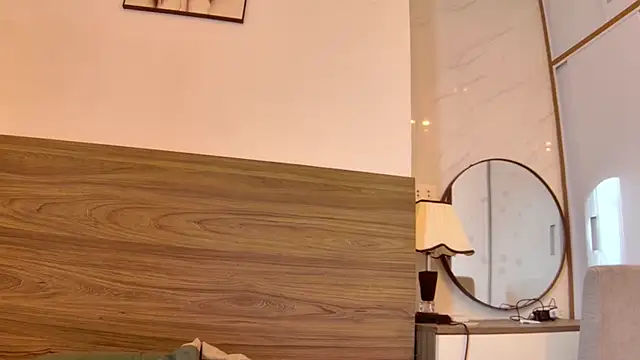 sun place online show from 10-27-25, 02:37