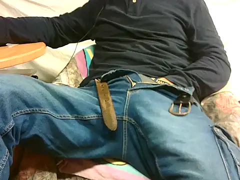 Giulio35 Pika online show from 10-31-25, 06:14