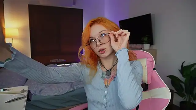 juicyshow  online show from 09-13-25, 02:44