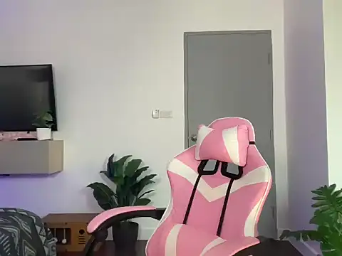 juicyshow  online show from 09-22-25, 01:29