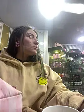 Broklinwhite  online show from 06-26-26, 01:04