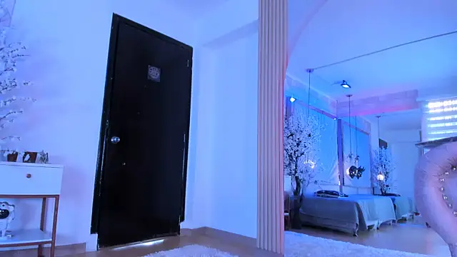 zephirahabney online show from 02-10-25, 05:19