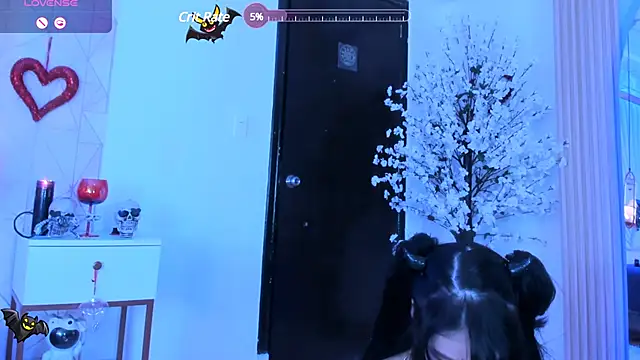 zephirahabney online show from 02-15-25, 08:43