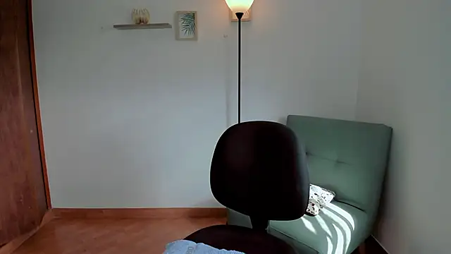 Lilabril online show from 01-10-25, 07:54