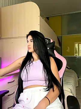 Julietta a online show from 09-30-25, 07:24