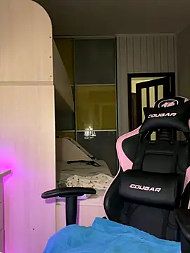 Julietta a online show from 10-08-25, 04:15