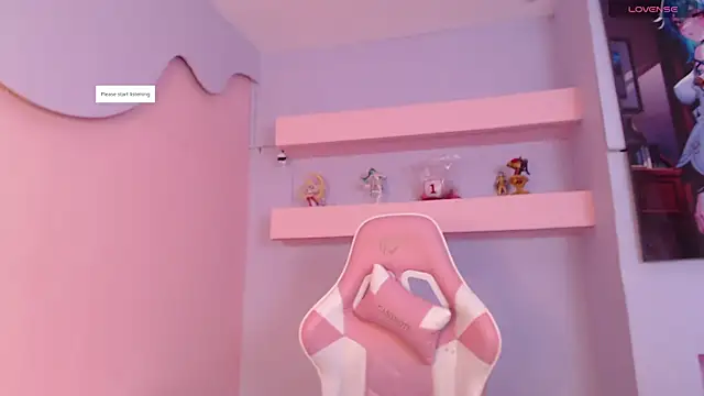 Snapshot of CharlotteMuller chatting on 09-25-25, 08:23 CharlotteMuller online show from 09-25-25, 08:23