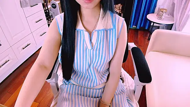 Snapshot of Lee_Mi chatting on 03-15-26, 02:23 Lee Mi online show from 03-15-26, 02:23