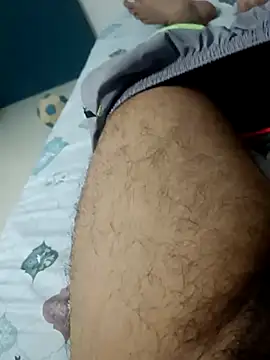 Snapshot of HeftyTheory7 chatting on 10-23-25, 06:50 HeftyTheory7 online show from 10-23-25, 06:50