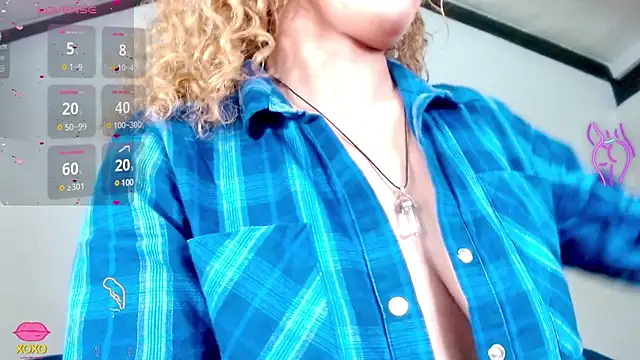 Eva Hoot online show from 01-31-25, 01:34