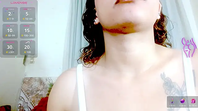 Eva Hoot online show from 02-24-26, 01:31