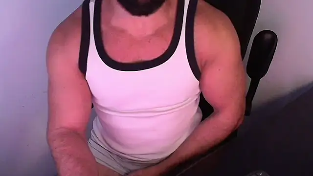 Snapshot of TopDaddy23 chatting on 07-16-26, 11:05 TopDaddy23 online show from 07-16-26, 11:05