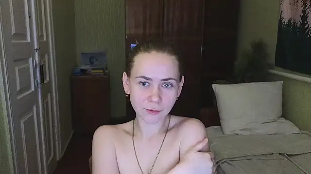 Snapshot of Riley_Roo chatting on 01-13-25, 05:55 Riley Roo online show from 01-13-25, 05:55