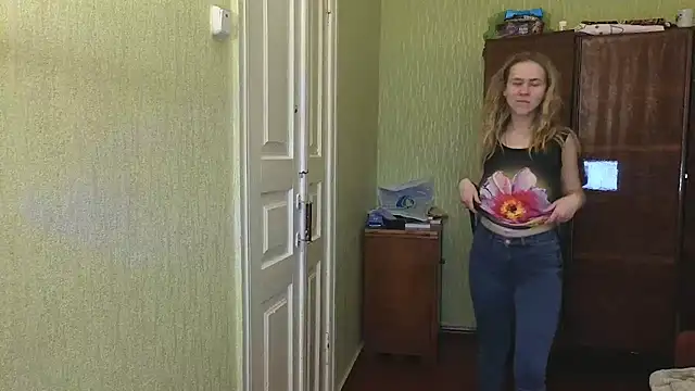 Snapshot of Riley_Roo chatting on 01-22-25, 05:28 Riley Roo online show from 01-22-25, 05:28