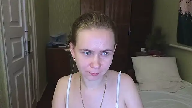 Snapshot of Riley_Roo chatting on 01-25-25, 08:53 Riley Roo online show from 01-25-25, 08:53