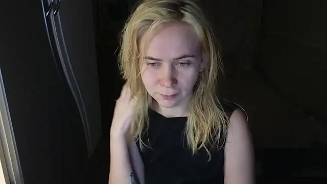 Riley Roo online show from 01-14-26, 05:40