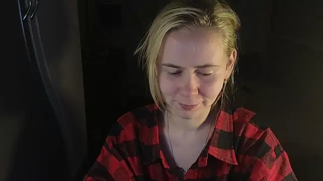 Riley Roo online show from 03-01-26, 06:10