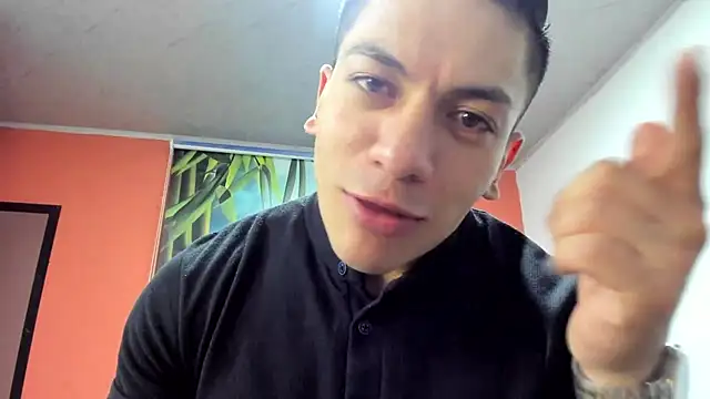 aquiles 51 online show from 11-29-25, 04:43