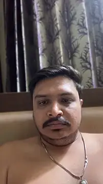 Snapshot of Parth-26 chatting on 05-29-26, 03:54 Parth-26 online show from 05-29-26, 03:54