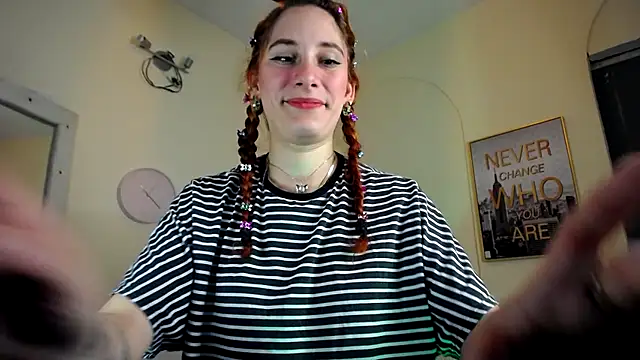 IsaBaileys  online show from 03-01-25, 10:53