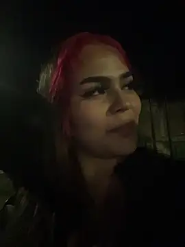 Chloemercury online show from 12-05-25, 02:53